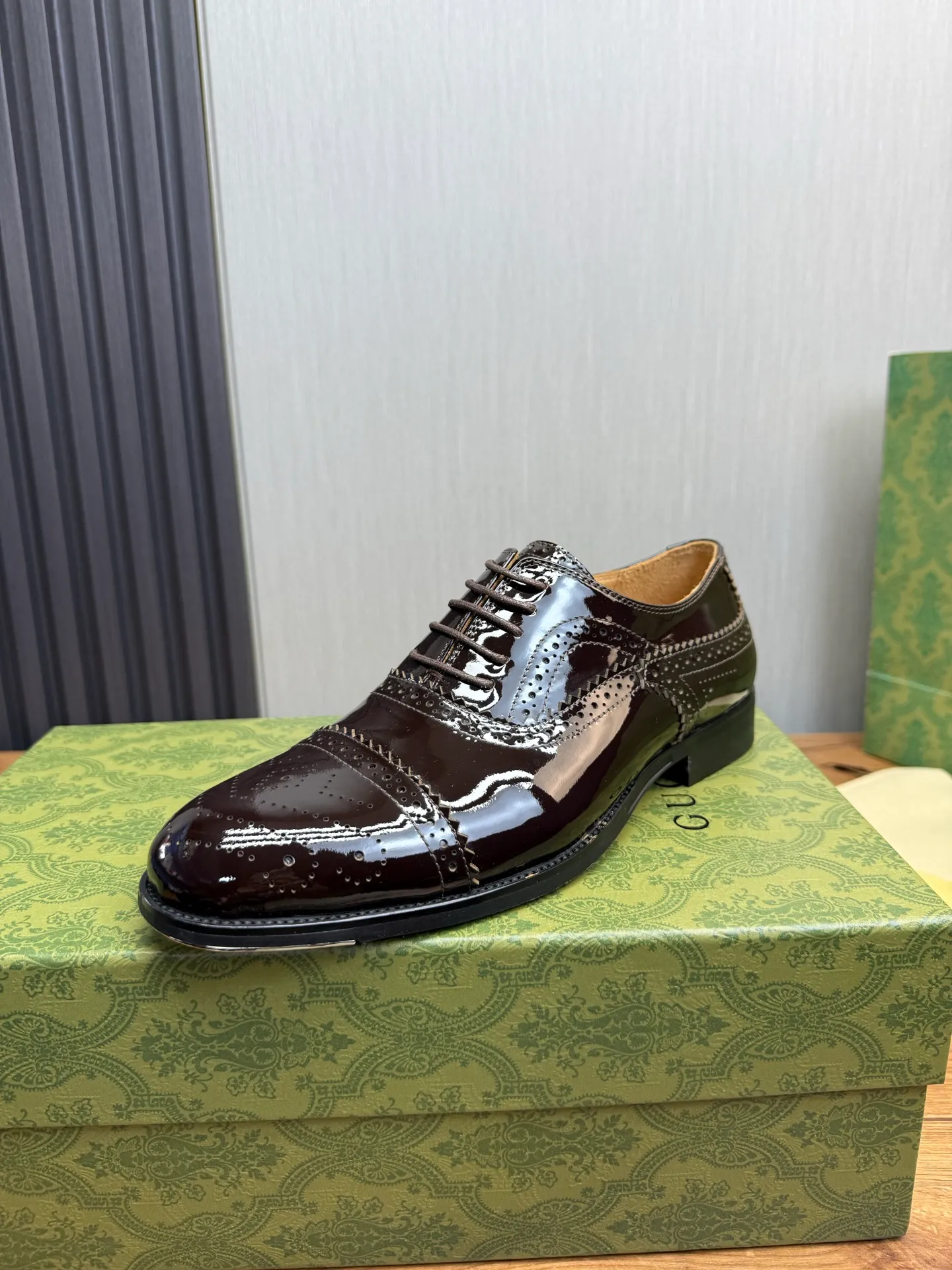 Men's shoes 💰680💰 GUCCI Gucci. Men's business casual leather shoes, all made of imported original brand leather, just to create a more comfortable wearing experience. Upper: original cowhide + imported cowhide lining, original non-slip and wear-resistant outsole ✔️36-45 (38.45 non-refundable)